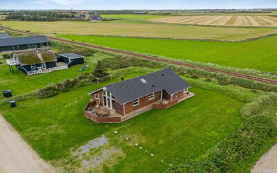 Erland - 500M from the Sea
