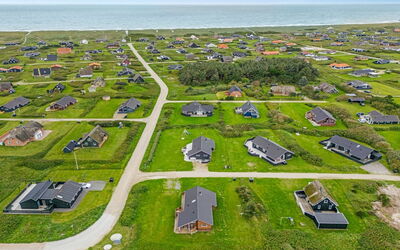 Erland - 500M from the Sea