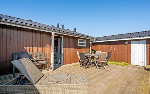 Brigit - 200M from the Sea: Wood, House, Cottage, Home, Roof, Rural Area, Siding, Log Cabin, Garden Buildings, Hardwood
