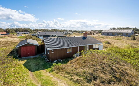 Brigit - 200M from the Sea: Wood, House, Cottage, Home, Roof, Rural Area, Siding, Log Cabin, Garden Buildings, Hardwood