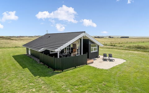 Eemil - 700M from the Sea: Roof, Land Lot, Cottage, Home, Rural Area, Shed, Siding, Garden Buildings, Log Cabin, Hut