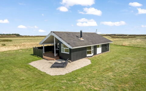 Eemil - 700M from the Sea: Roof, Land Lot, Cottage, Home, Rural Area, Shed, Siding, Garden Buildings, Log Cabin, Hut