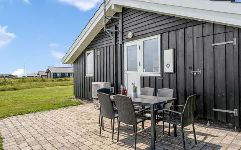 Eemil - 700M from the Sea: Roof, Land Lot, Cottage, Home, Rural Area, Shed, Siding, Garden Buildings, Log Cabin, Hut