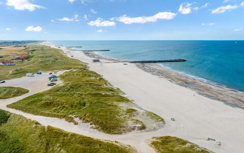 Answald - 250M from the Sea: Body Of Water, Natural Environment, Coast, Beach, Sea, Coastal And Oceanic Landforms, Horizon, Shore, Ocean, Ecoregion