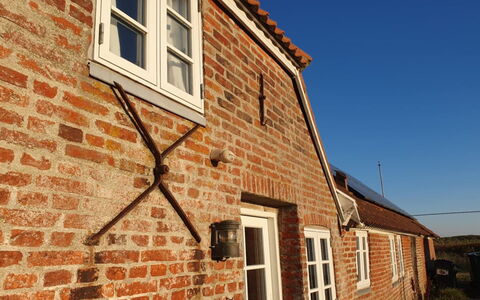 Answald - 250M from the Sea: Cottage, Shed, Hut, Farmhouse, Prairie, Shack, Barn, Log Cabin, Garden Buildings