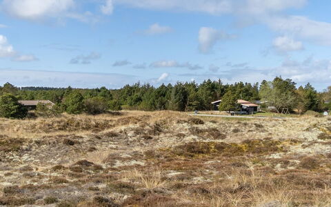 Ibo - 900M from the Sea: Cottage, Shed, Hut, Farmhouse, Prairie, Shack, Barn, Log Cabin, Garden Buildings
