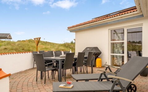 Palli - 600M from the Sea: Cottage, Shed, Hut, Farmhouse, Prairie, Shack, Barn, Log Cabin, Garden Buildings