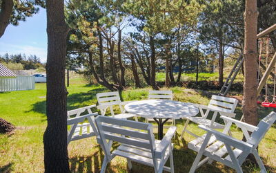 Sakulf - 600M from the Sea