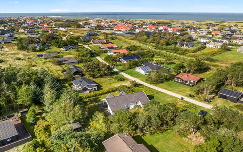 Lökea - 800M from the Sea: Roof, House, Home, Cottage, Siding, Estate, Driveway, Garden Buildings, Yard, Shed