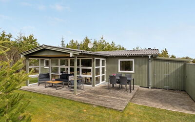 Asmir - 1.1Km from the Sea