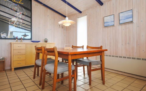 Jerrik - 900M from the Sea: Cottage, Shed, Hut, Farmhouse, Prairie, Shack, Barn, Log Cabin, Garden Buildings