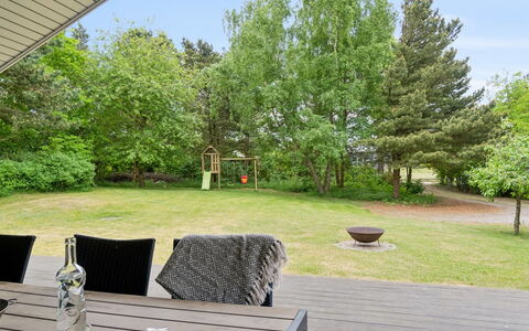 Hunlef - 400M from the Sea: Plant Community, Sunlight, Herbaceous Plant, Garden, Plantation, Agriculture, Farm