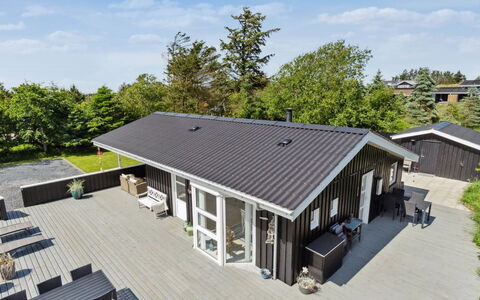 Marli - 700M from the Sea: Wood, Sea, Cloud, Coastal And Oceanic Landforms, Deck, Ocean, Plank, Boardwalk, Coast, Hardwood