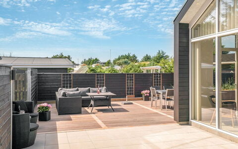 Erk - 700M from the Sea: Roof, House, Home, Cottage, Siding, Estate, Driveway, Garden Buildings, Yard, Shed