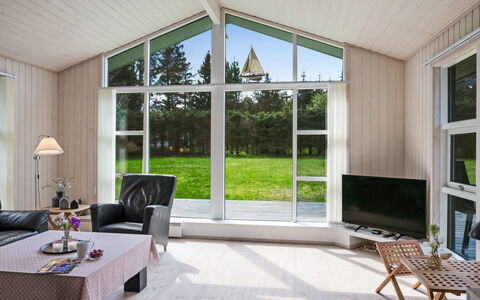 Hildburg - 1.5Km from the Sea: Wood, Interior Design, Flooring, Ceiling, Floor, Furniture, Living Room, Home, Couch, Wood Flooring