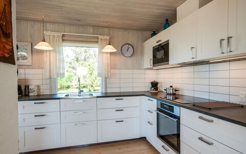 Diuri - 400M from the Sea: Kitchen, Countertop, Wood, Flooring, Cabinetry, Kitchen Appliance, Interior Design, Home, Floor, Drawer