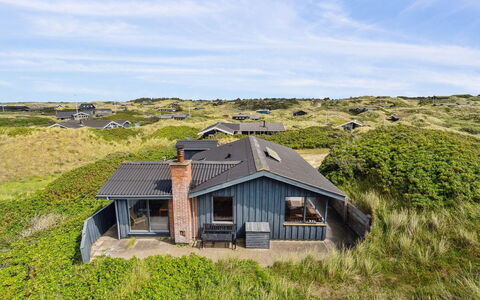 Aghe - 250M from the Sea: Wood, Roof, Architecture, Home, House, Cottage, Siding, Hardwood, Slope, Estate