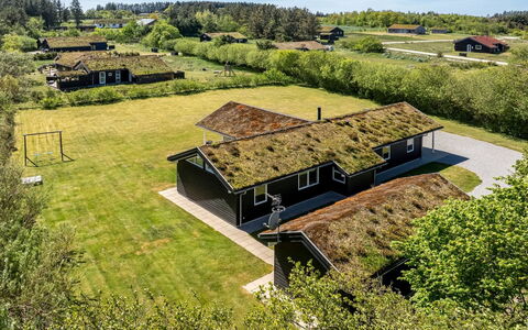 Ricus - 1.8Km from the Sea: Building, House, Residential Area, Home, Shrub, Roof, Cottage, Estate, Garden
