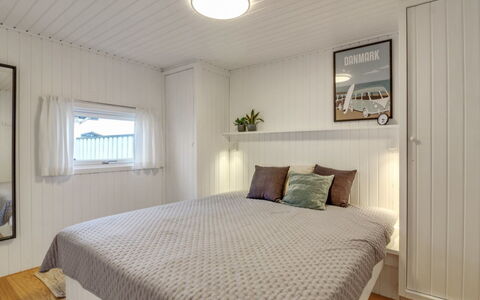 Rutha - 45M from the Sea: Wood, Flooring, Bedroom, Interior Design, Floor, Bed, Ceiling, Bedding, Bed Sheet, Furniture