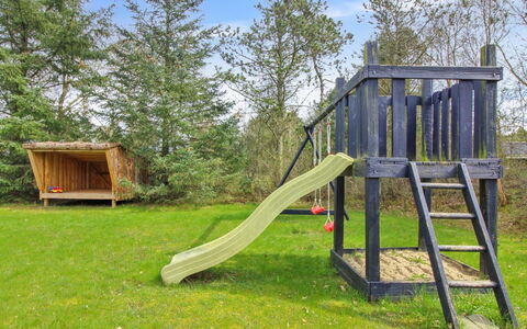 Gustina - 1.2Km from the Sea: House, Home, Door, Roof, Cottage, Estate, Garden, Shade, Siding, Yard