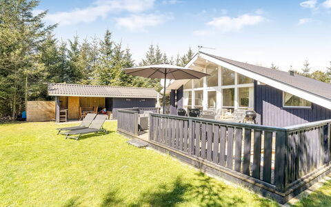 Gustina - 1.2Km from the Sea: House, Home, Door, Roof, Cottage, Estate, Garden, Shade, Siding, Yard