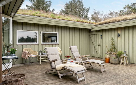 Ayelen - 600M from the Sea: Architecture, Roof, Home, Composite Material, Daylighting, Siding, Driveway