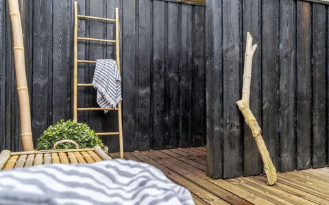 Ayelen - 600M from the Sea: Architecture, Roof, Home, Composite Material, Daylighting, Siding, Driveway