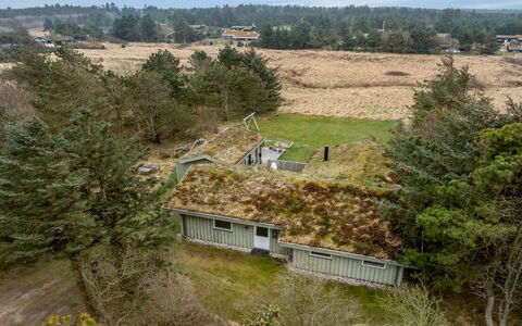 Ayelen - 600M from the Sea: Architecture, Roof, Home, Composite Material, Daylighting, Siding, Driveway
