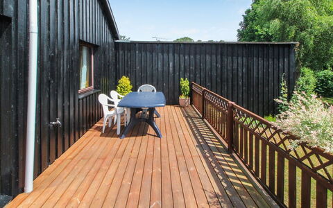 Elida - 300M from the Sea: Wood, Cottage, Hardwood, Plank, Wood Stain, Garden Buildings, Design, Yard, Log Cabin, Backyard