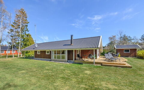 Wegher - 650M from the Sea: Roof, House, Land Lot, Home, Cottage, Estate, Garden Buildings, Shade, Log Cabin, Landscaping