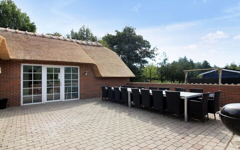 Erra - 250M from the Sea: Wood, House, Cottage, Home, Roof, Rural Area, Siding, Log Cabin, Garden Buildings, Hardwood