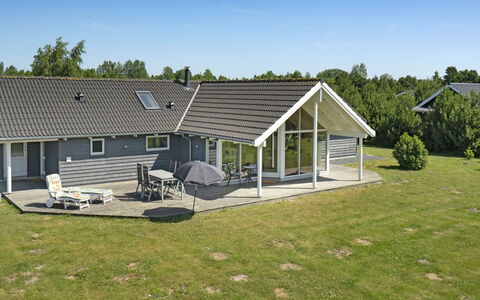 Bolli - 1.1Km from the Sea: Roof, Home, Door, Cottage, Shade, Siding, Yard, Estate, Backyard