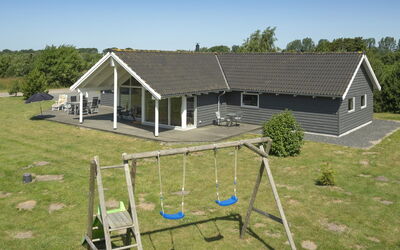 Bolli - 1.1Km from the Sea
