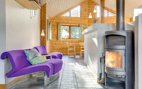 Dora - 180M from the Sea: Interior Design, Furniture, Flooring, Wood, Ceiling, Room, Floor, Living Room, Home, Lighting