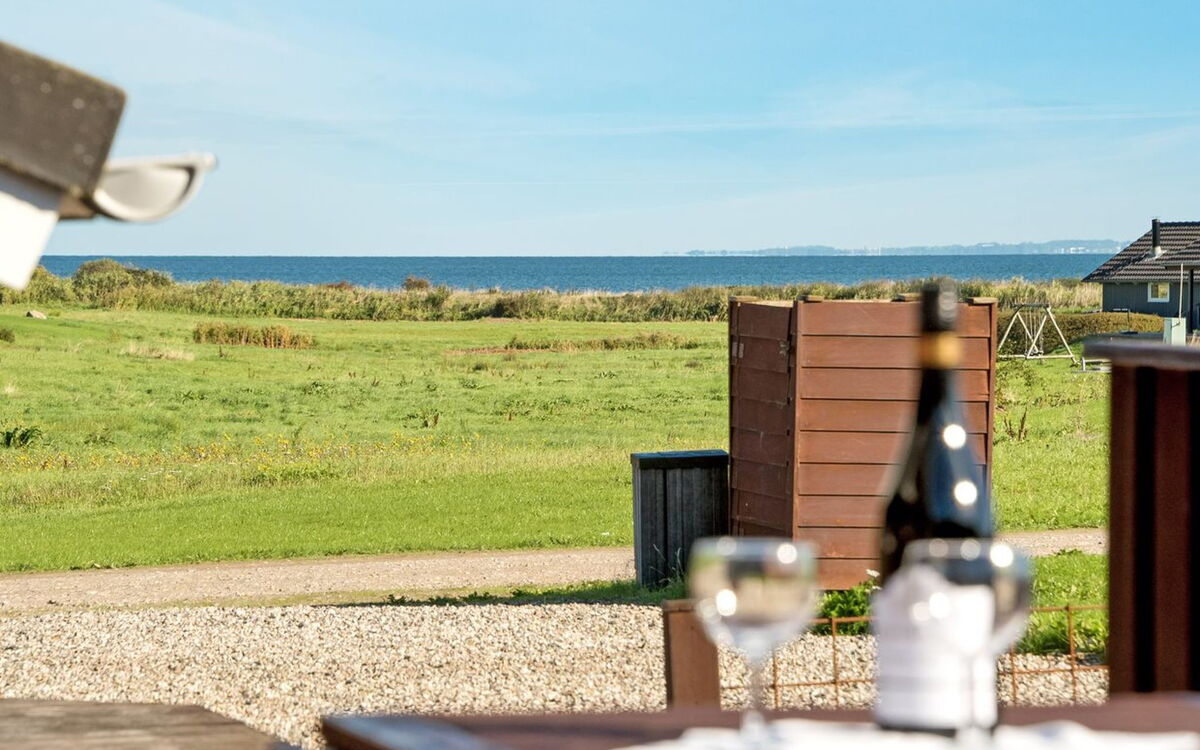 Alexis - 250M from the Sea