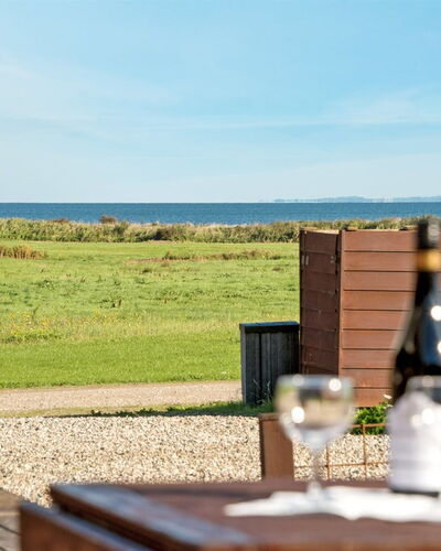 Alexis - 250M from the Sea