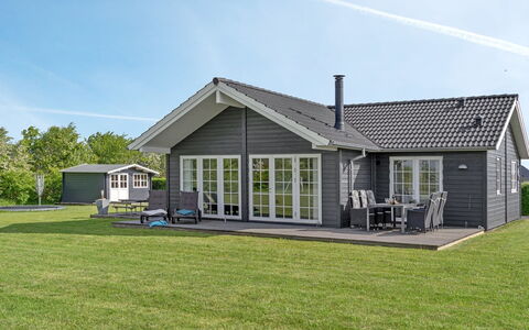Hathulf - 700M from the Sea: Plant Community, Sunlight, Herbaceous Plant, Garden, Plantation, Agriculture, Farm