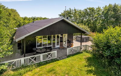 Maik - 1.5Km from the Sea