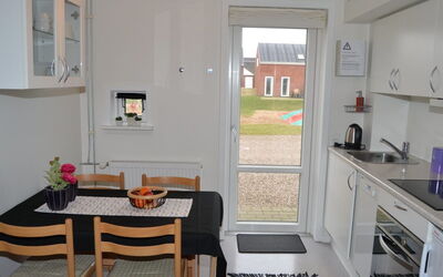 Svava - 2.3Km from the Sea