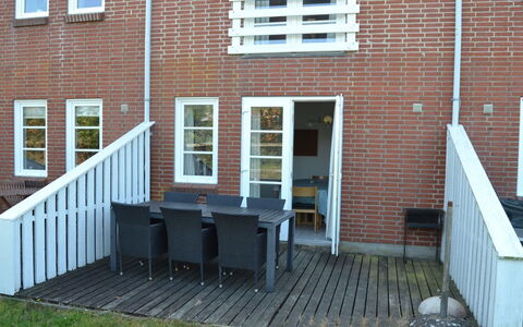 Ester - 2.3Km from the Sea: Wood, Furniture, Porch, Outdoor Furniture, Door, Chair, Deck, Outdoor Table, Wood Stain, Hardwood