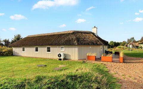 Annalise - 1Km from the Sea: House, Roof, Home, Cottage, Shrub, Groundcover, Estate, Farmhouse, Siding, Garden Buildings