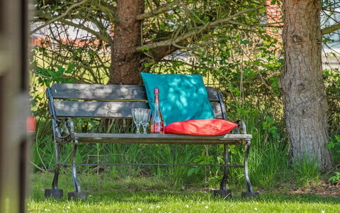 Swening - 2.1Km from the Sea: Furniture, Outdoor Bench, Green, Outdoor Furniture, Bench, Garden, Leisure, Chair, Park