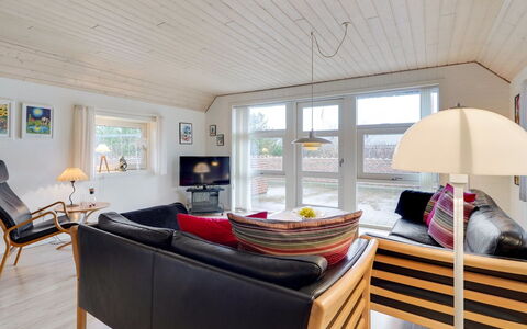 Carolin - 400M from the Sea: Grass, House, Roof, Home, Cottage, Shrub, Land Lot, Rural Area, Farmhouse, Groundcover