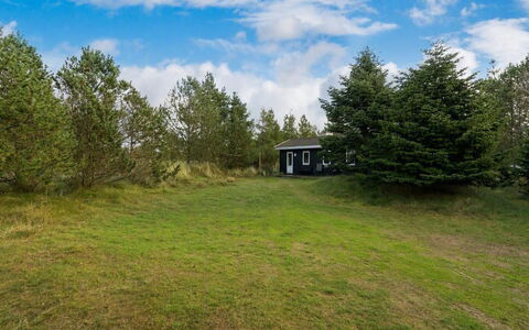 Magrete - 900M from the Sea: Grass, House, Roof, Home, Cottage, Shrub, Land Lot, Rural Area, Farmhouse, Groundcover