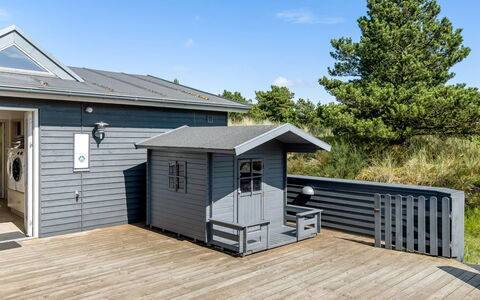 Omar - 1.0Km from the Sea: House, Roof, Home, Cottage, Shed, Garden Buildings, Siding, Yard, Log Cabin, Hut