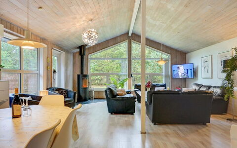 Elika - 900M to the Fjord: Roof, Land Lot, Cottage, Home, Rural Area, Shed, Siding, Garden Buildings, Log Cabin, Hut