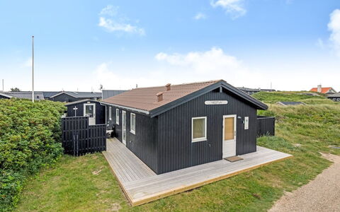 Köbes - 200M from the Sea: Apartment, Shade, Balcony, Chair, Fence, Outdoor Furniture, Aluminium, Artificial Turf