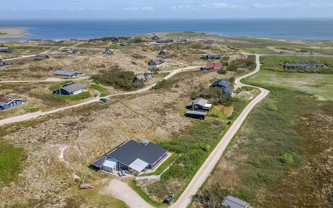 Saku - 495M to the Fjord: Landscape, Ecoregion, Land Lot, Plain, Plant Community, Rural Area, Slope, Field, Chaparral, Prairie