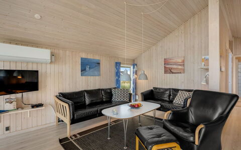 Zaga - from the Sea: Wood, Home, Cottage, Ceiling, Hardwood, Living Room, Freezing, Winter, Plank, Log Cabin