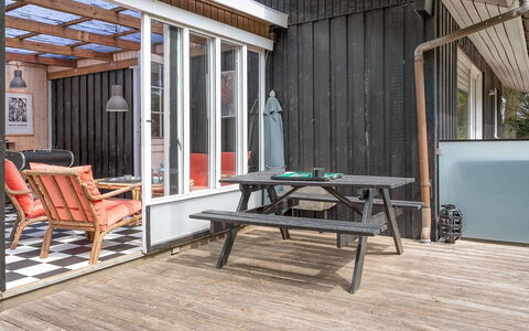Hamund - 700M from the Sea: Cottage, Shed, Hut, Farmhouse, Prairie, Shack, Barn, Log Cabin, Garden Buildings